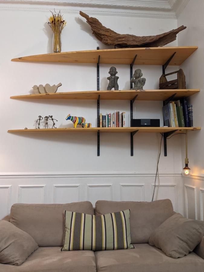 Private Acces To The All Flat. Charming Parisian. Bagian luar foto