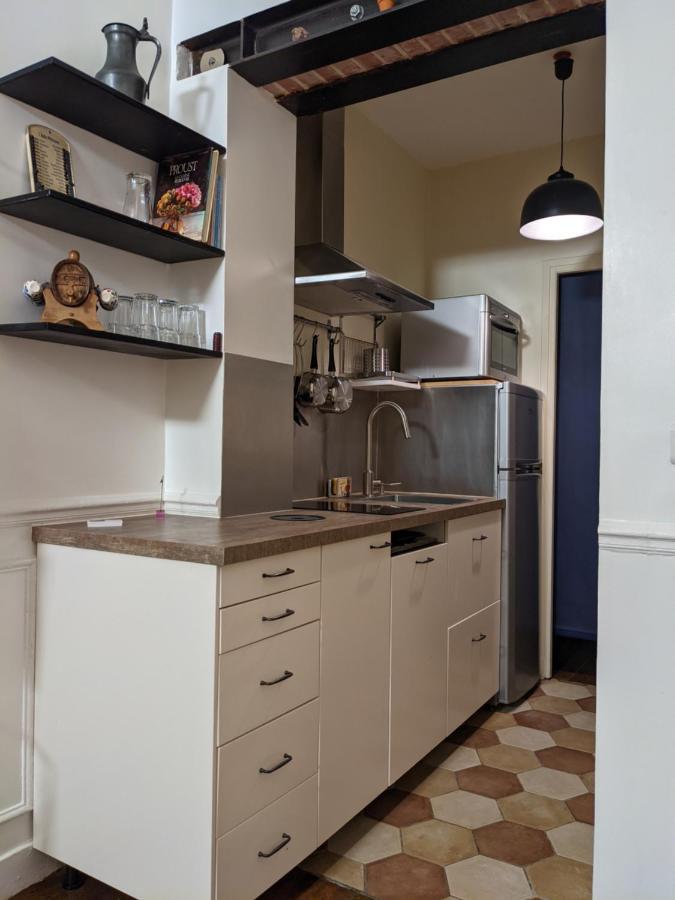Private Acces To The All Flat. Charming Parisian. Bagian luar foto