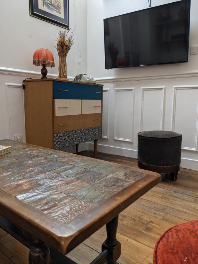Private Acces To The All Flat. Charming Parisian. Bagian luar foto